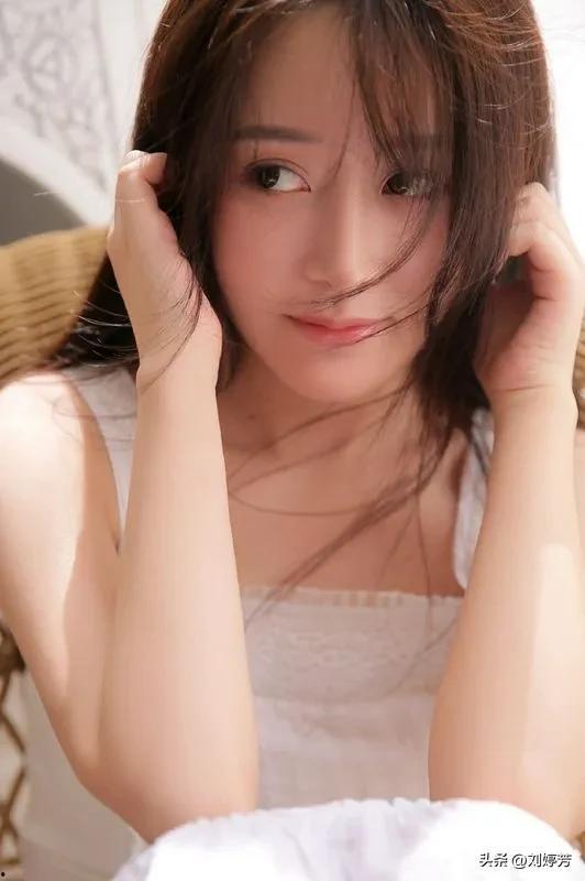 美女写真视频在线,一睹芳华，尽享视觉盛宴