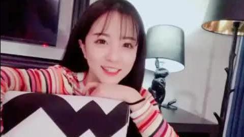 莉哥唱歌的视频